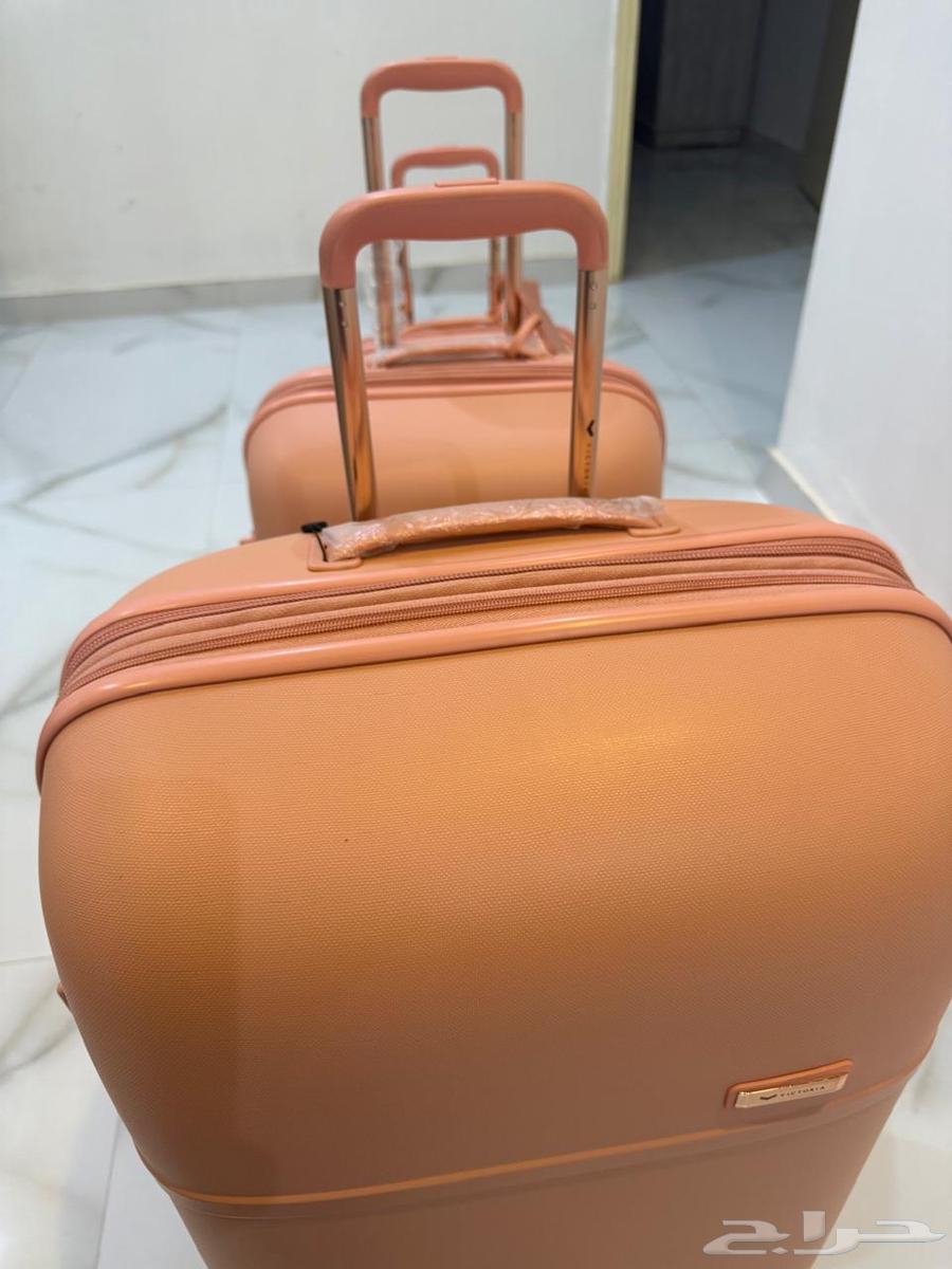Three new unused travel bag sets - from Victoria brand63618376942210111