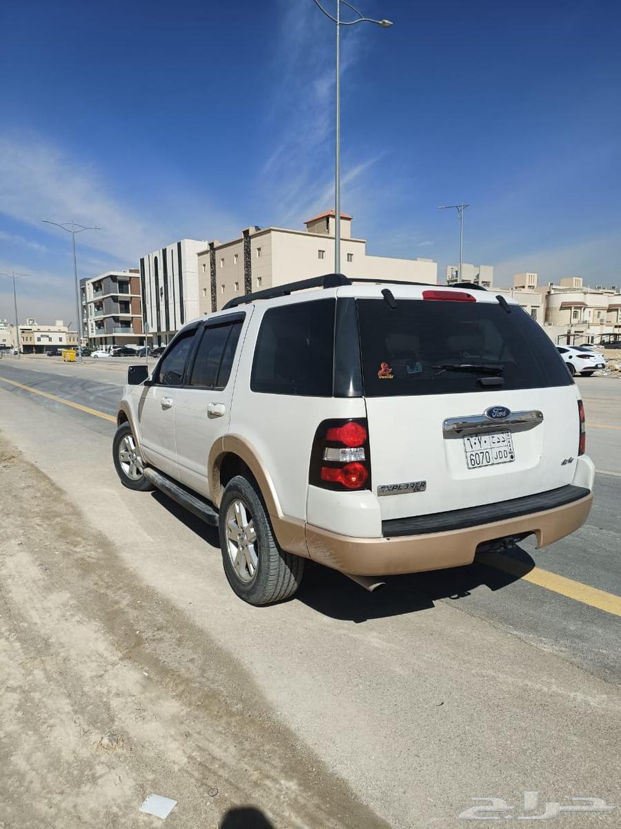 Ford Explorer 2010 XLT63617954627074112