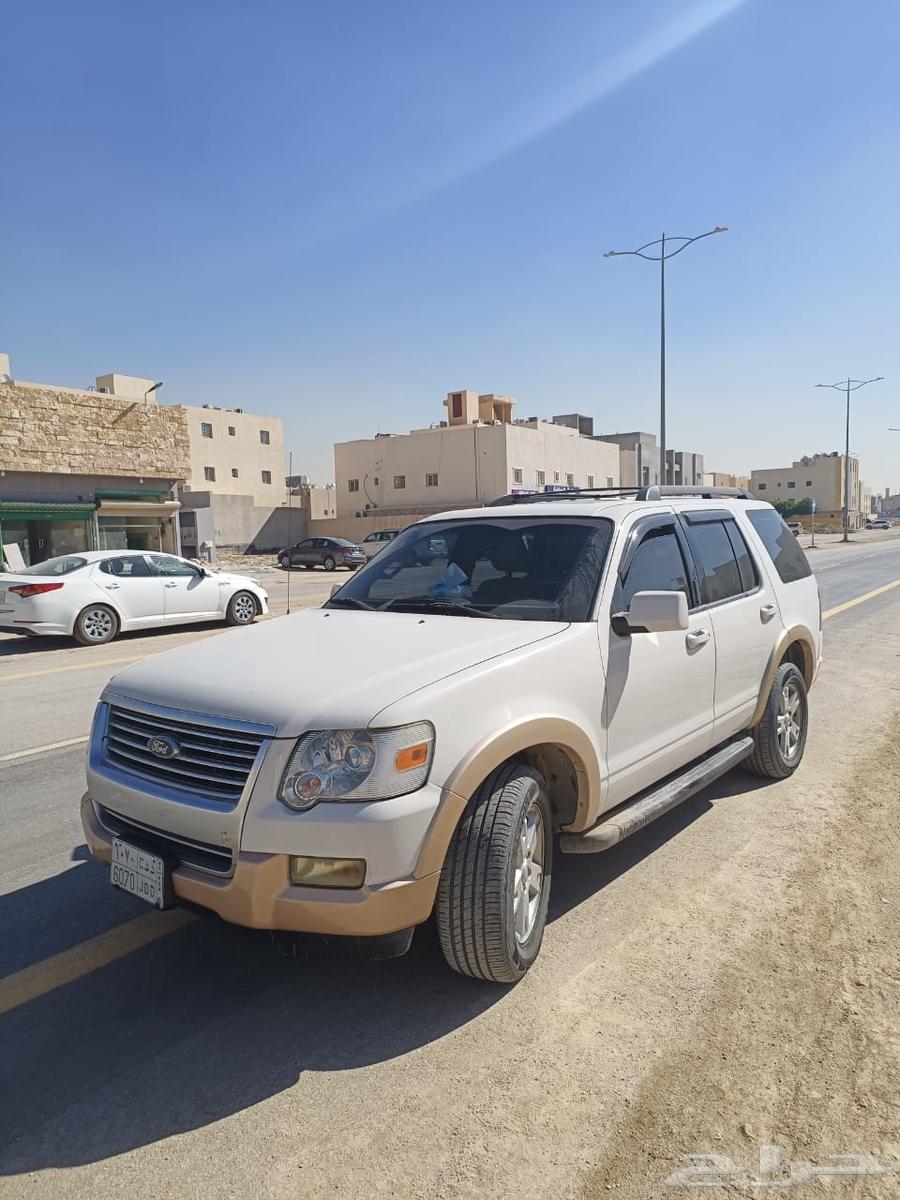 Ford Explorer 2010 XLT63617954627074111