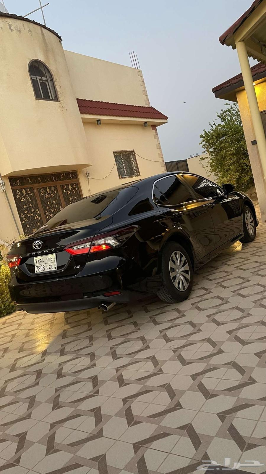 2023 Camry Standard Black with Low Mileage63622856715138112