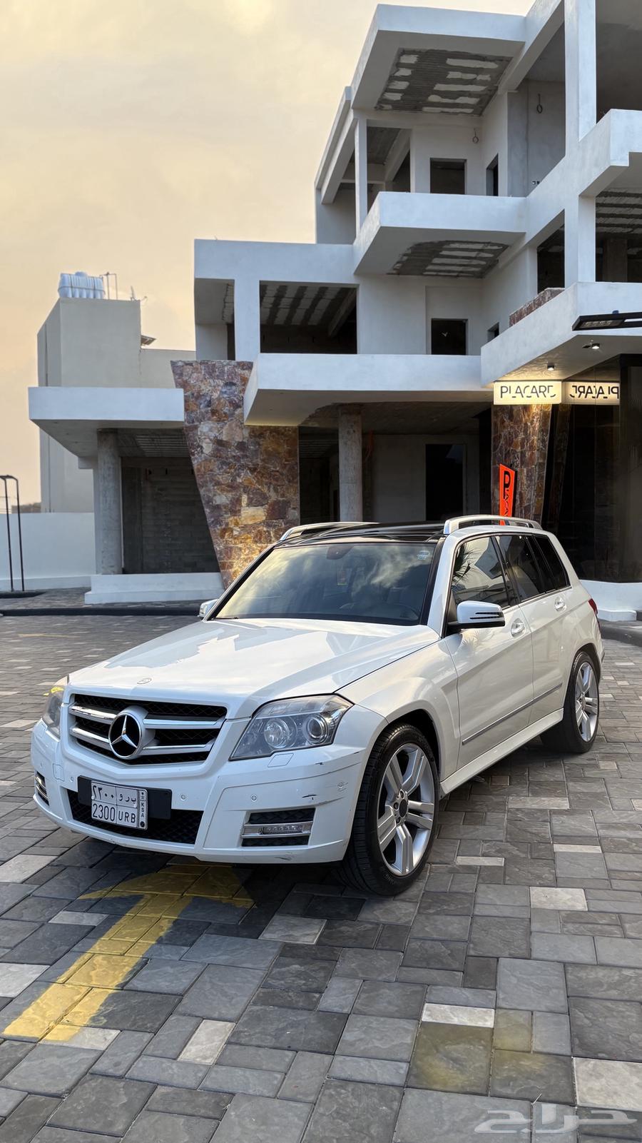 For sale Mercedes-Benz Mercedse GLK 300 model 201163617979209474114