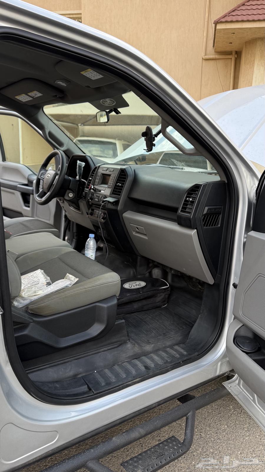 فورد F15063654635576451110