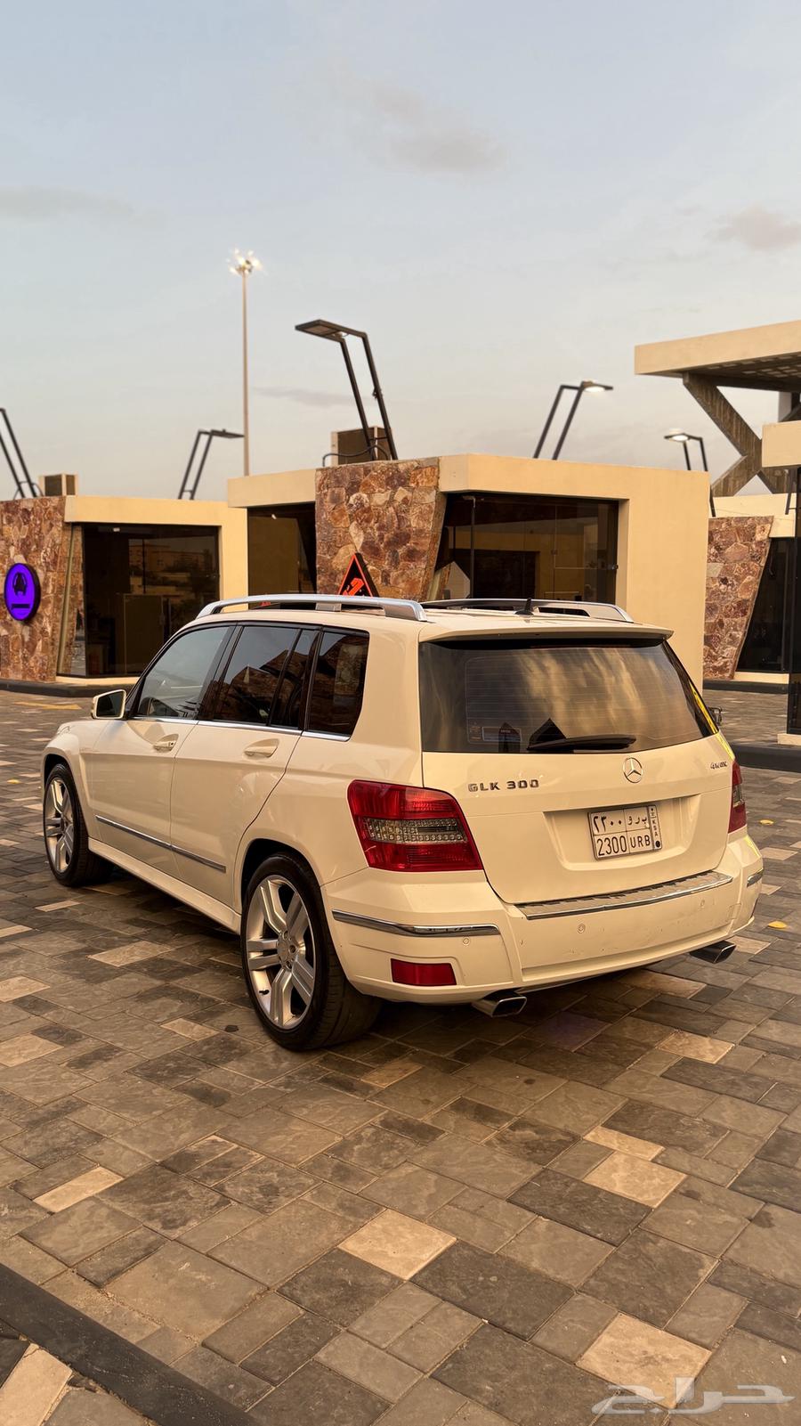 For sale Mercedes-Benz Mercedse GLK 300 model 201163617979209474113
