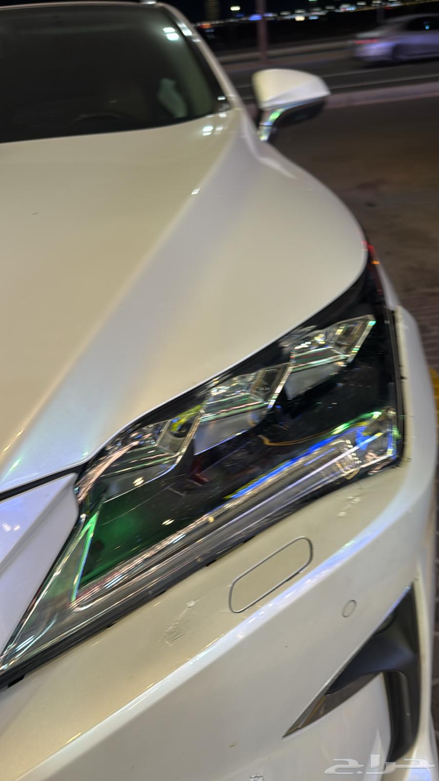 For sale, three-lens headlights for Lexus RX35063622944238593112