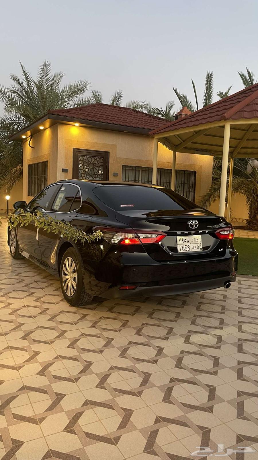 2023 Camry Standard Black with Low Mileage63622856715138114