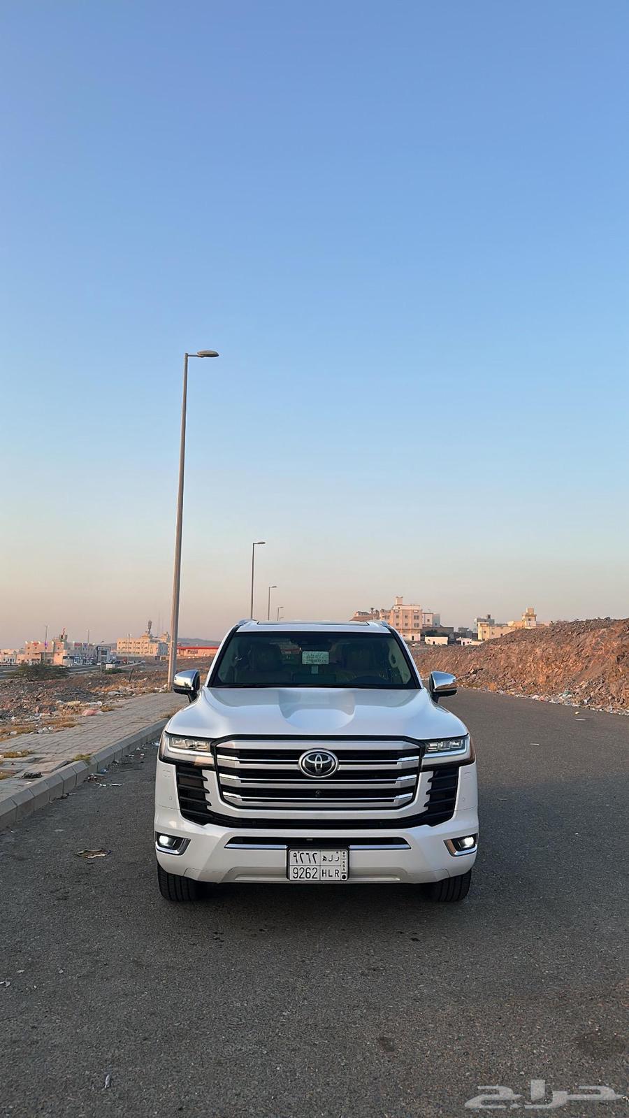 لاندكروزر VXR فل كامل موديل 202463622207372802114