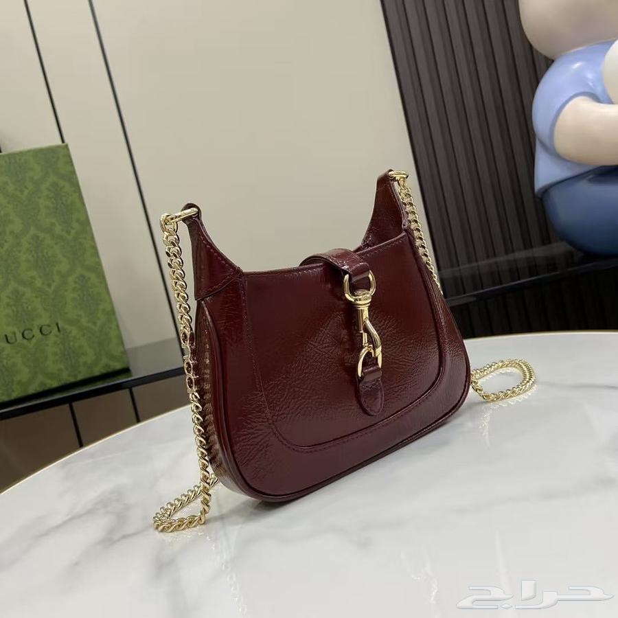 شنطة قوتشي Gucci جاكي نوت مقاس 19 cm63618679702657111