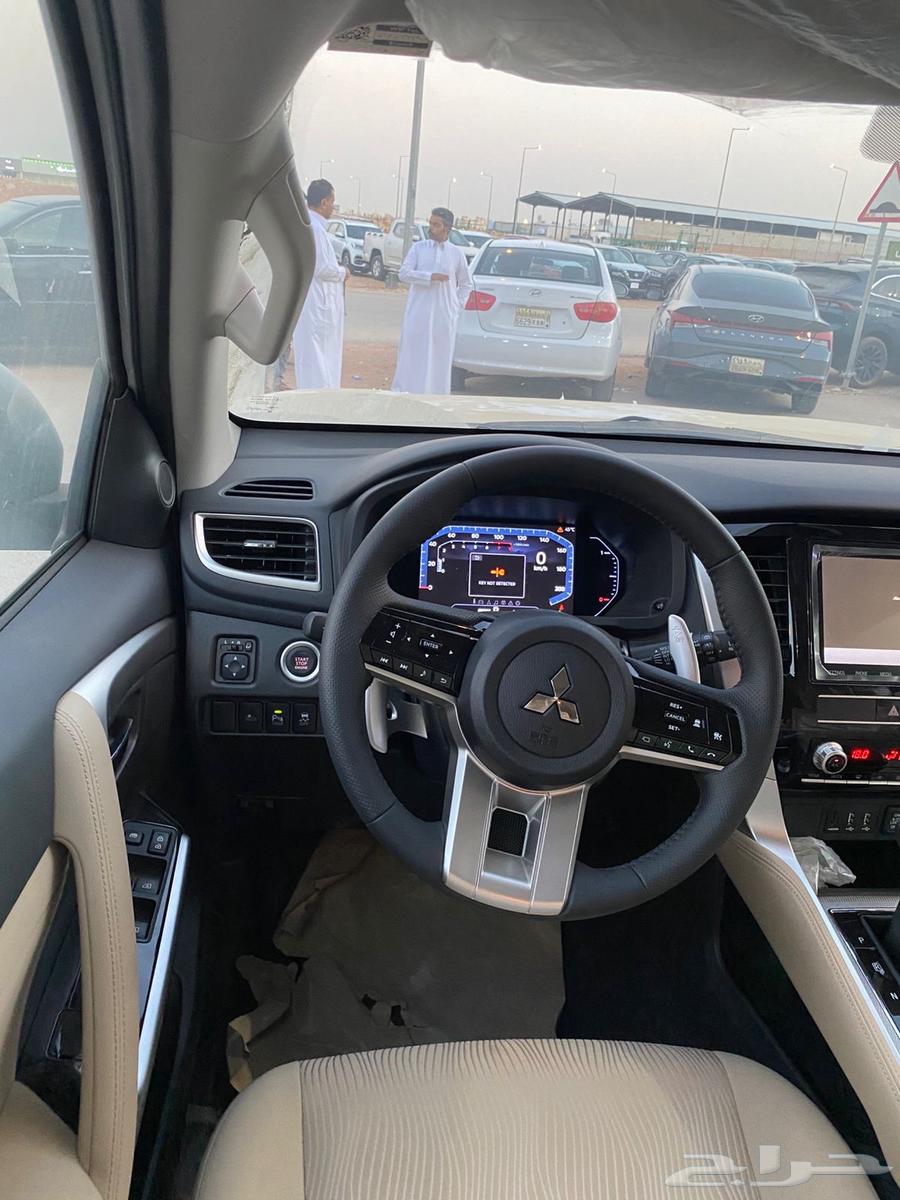 Mitsubishi Montero Half Full 202563624198689667113