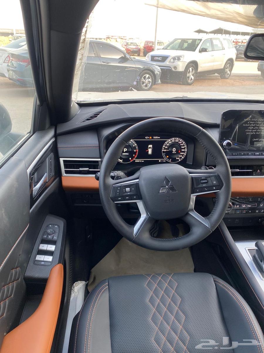 Mitsubishi Outlander Full Option 202563624349253121113