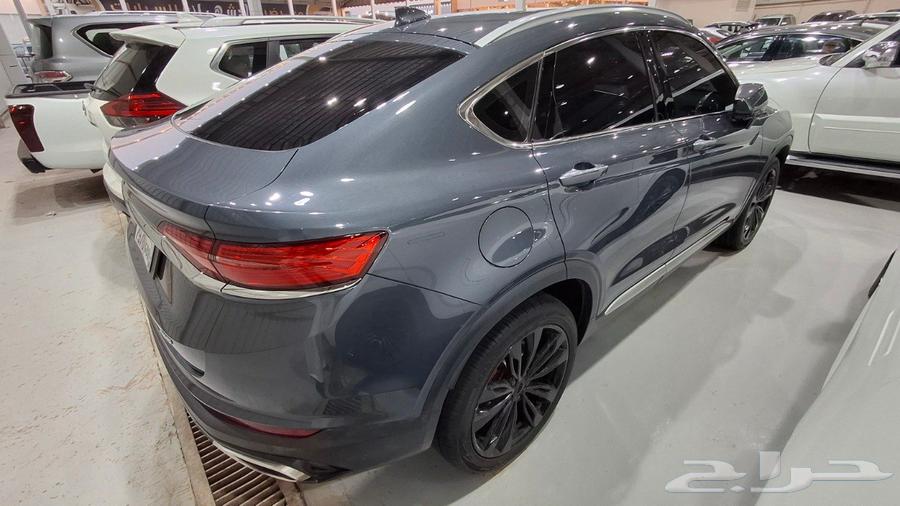 جيلي توجيلا 2022 مستعمله GL luxury بنزين63624198816899112