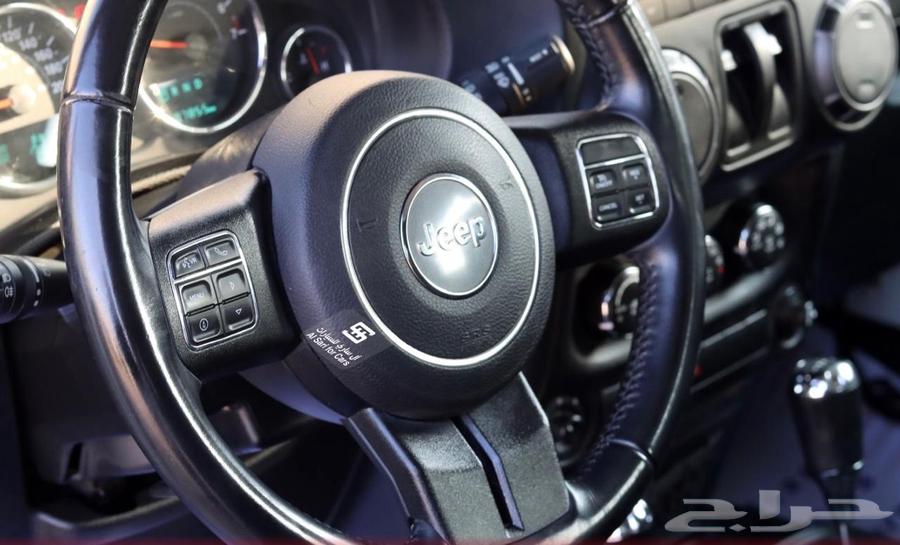 عدد 92 سيارة شبة اصفار JeeP رانجلر البيع كل عدد كلها جملة63623940170371114