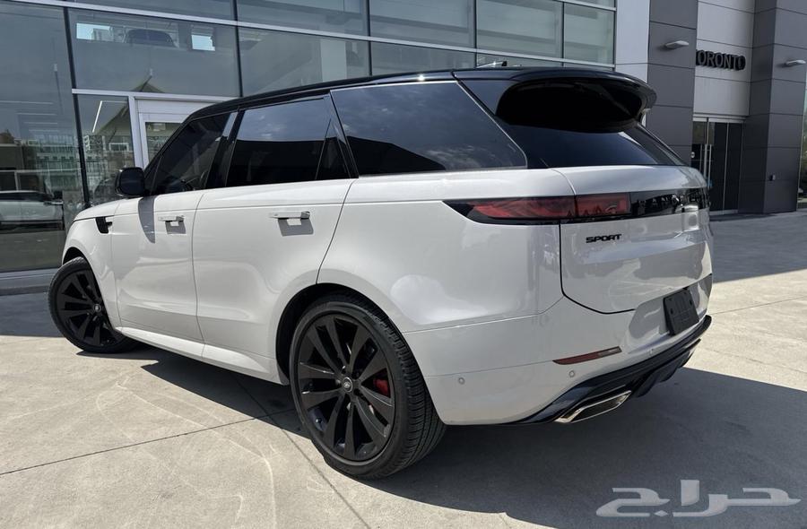Range Rover Sport 2024 SE at an attractive price63619129769089112