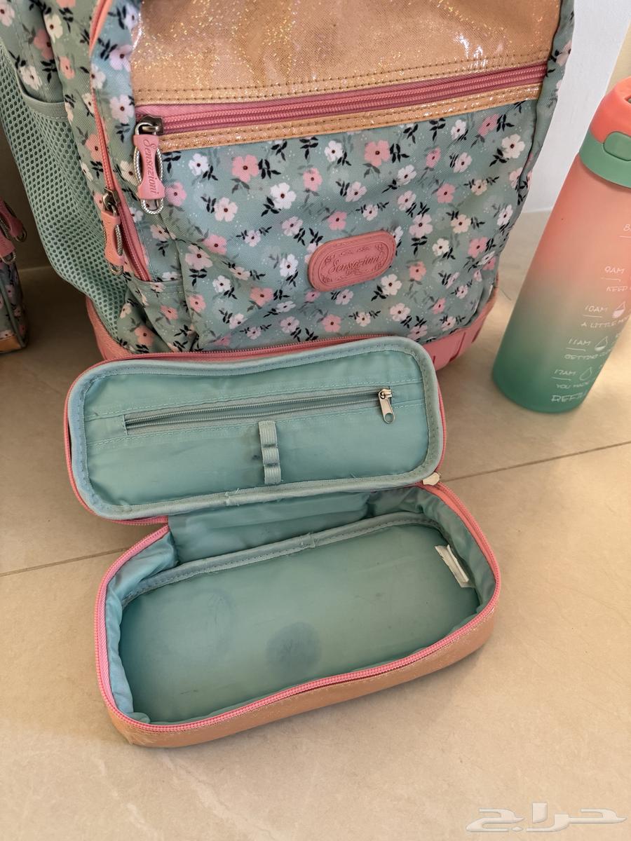 Girls' school bag with accessories63618668056578114