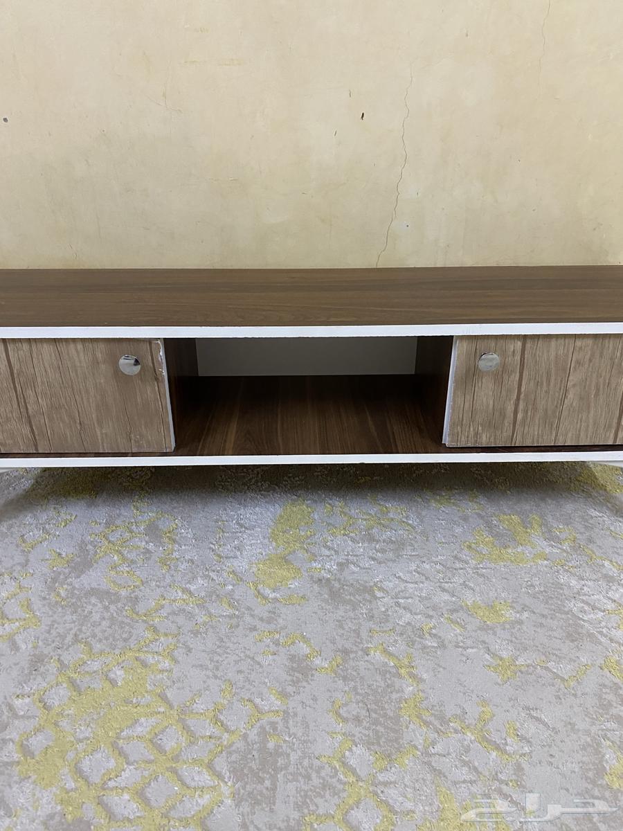 طاولة تلفزيون63618675218050113