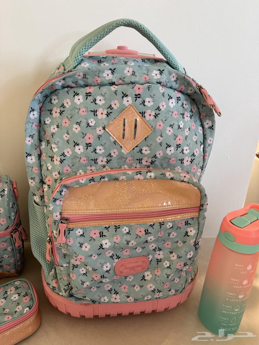 Girls' school bag with accessories63618668056578111