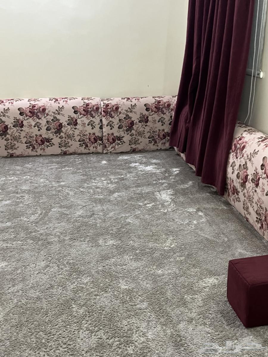 Support with mattress and curtain63618680989825111