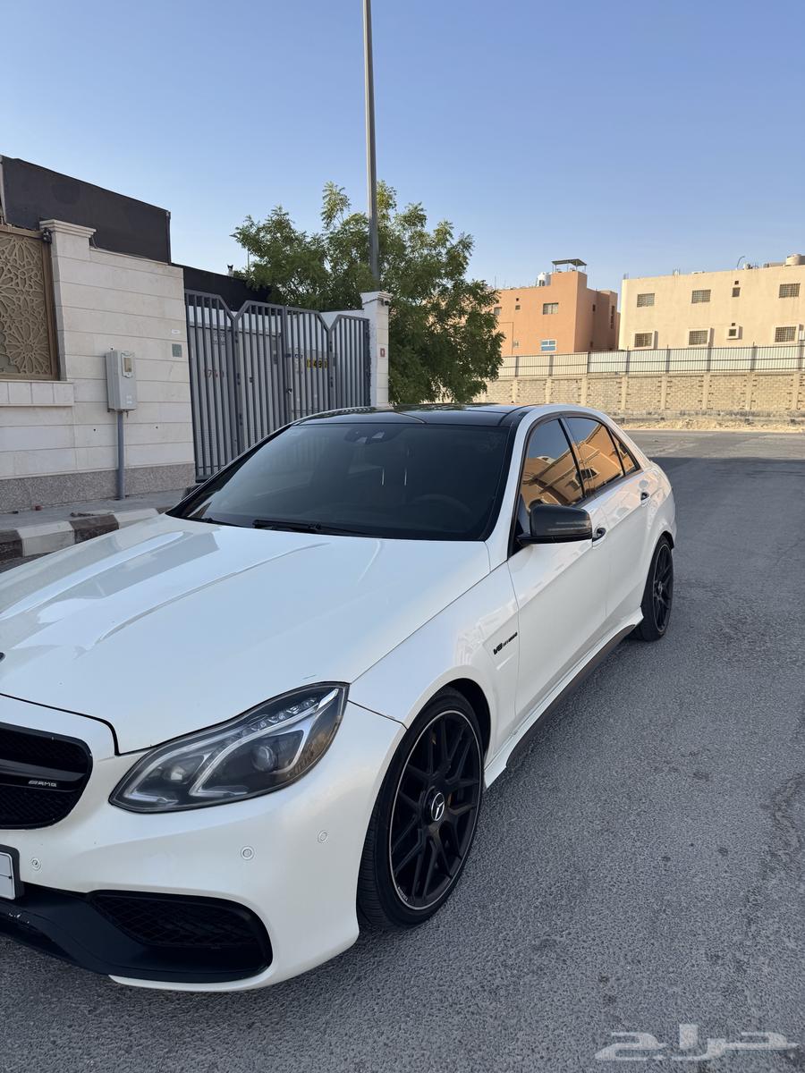 Mercedes E63 AMG 201263279972950657112