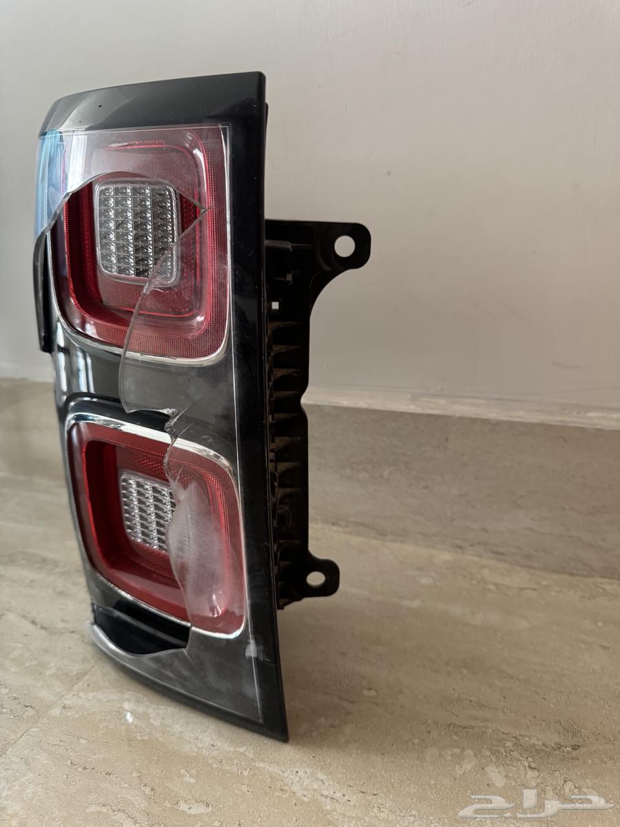 Land Rover Spare Parts (Left Rear Door) 201963622437571587111