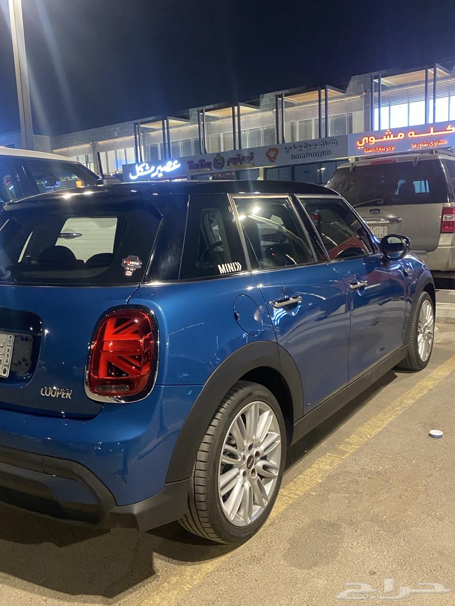 Mini Cooper 2022 with 20,000 km mileage63617976176131111
