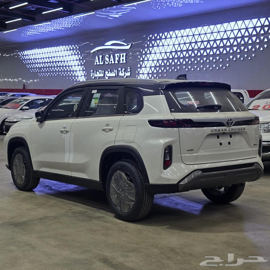 تويوتا اوربان GLX موديل 2025 سعودي63623866241026114