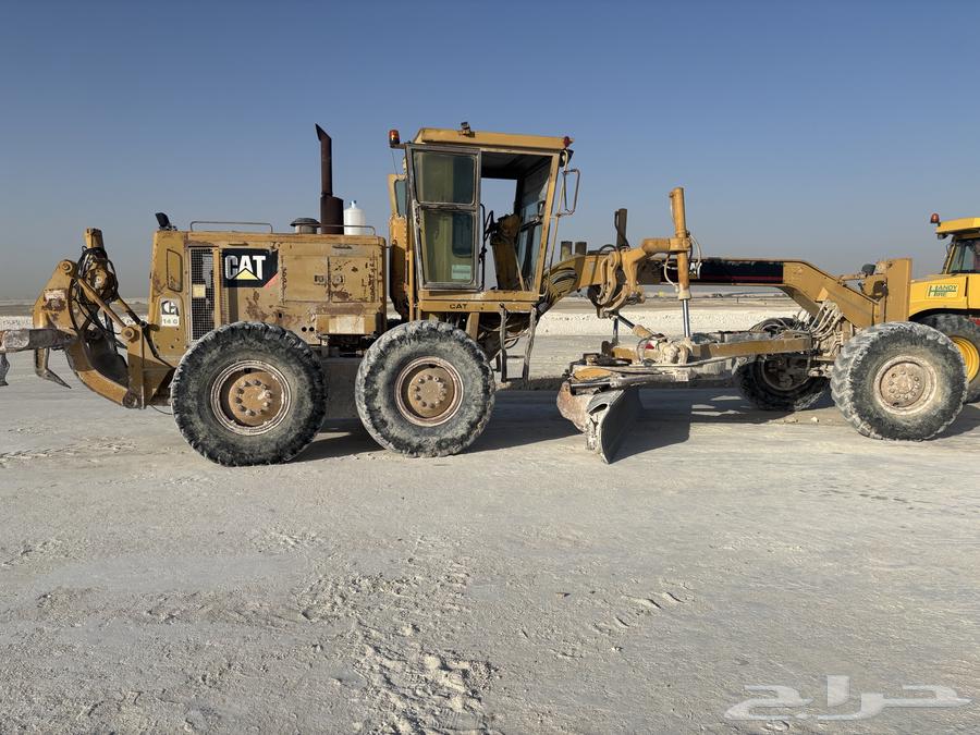 قريدر موديل 82 بطاقة جمركية خالي من الأعلام63624422316546111