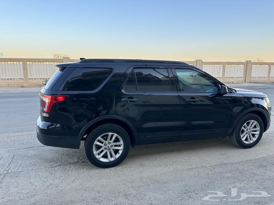 Ford Explorer 201763623859337987113