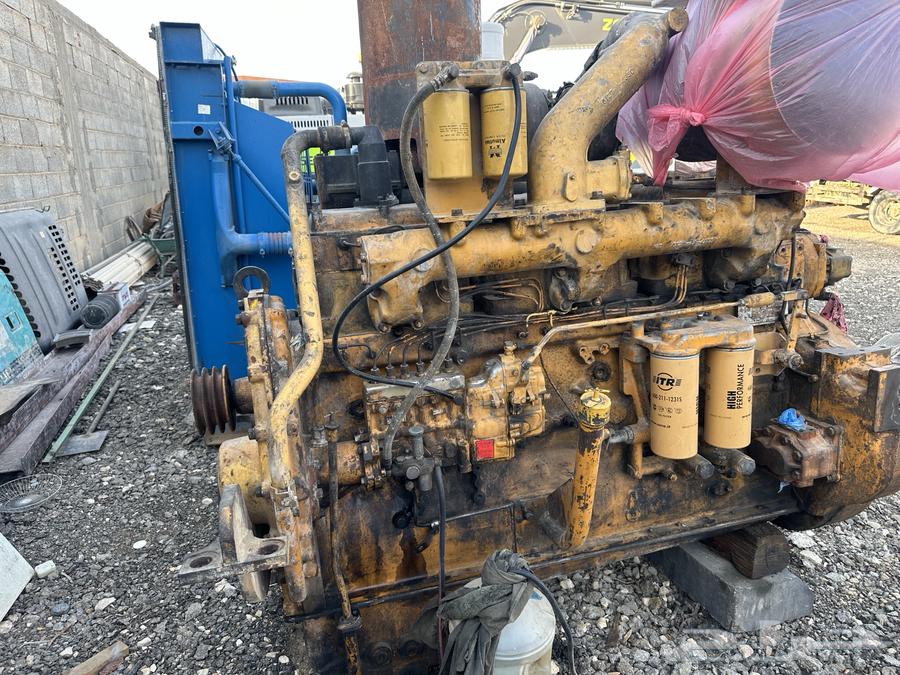Komatsu 155 bulldozer engine63620395873665112