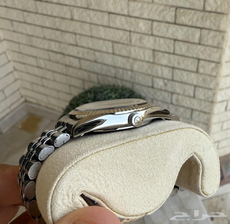 ساعة رادو Rado purple horse   اللون ازرق.63618664899587112