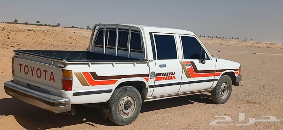 HiLux 1984 two marks diesel, registration expired a week ago63619625172097111