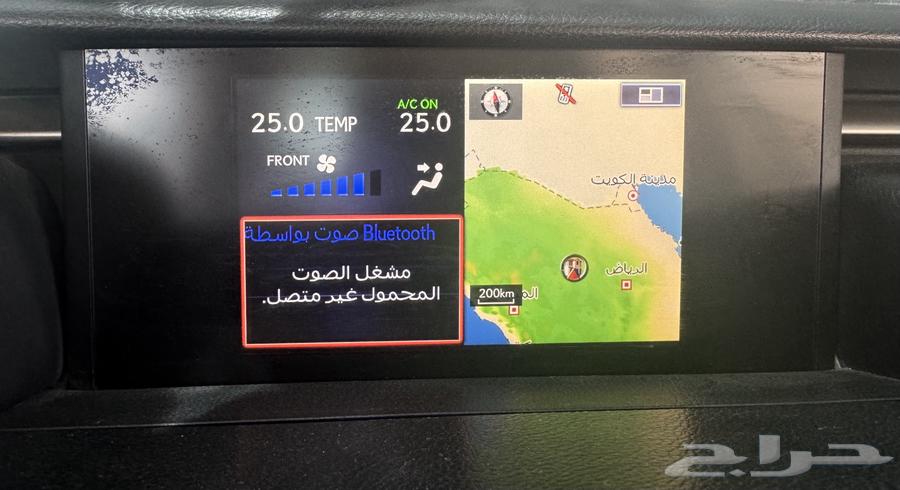 شاشة لكزس is63624349213442112