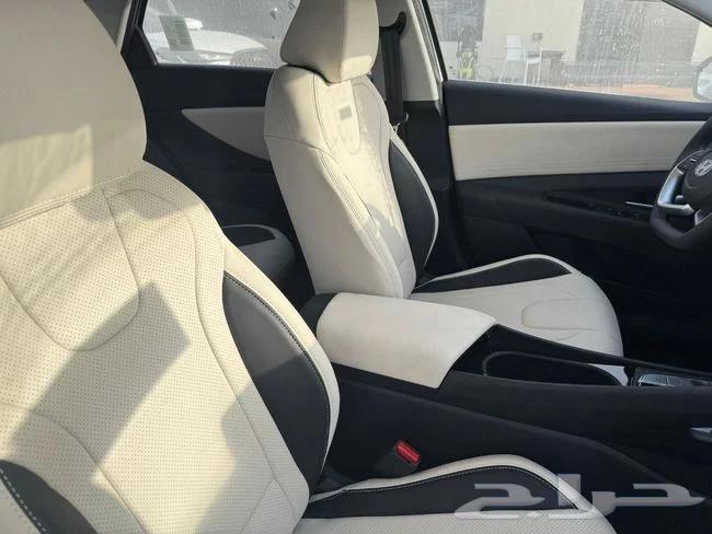 Hyundai Elantra Full Comfort 2025 Zero Customs Card63617975917313112