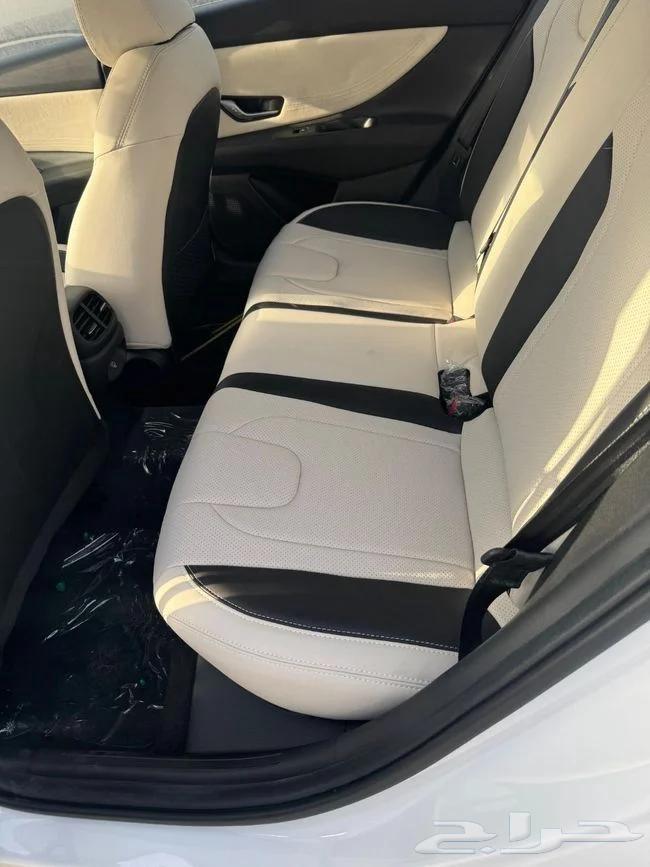 Hyundai Elantra Full Comfort 2025 Zero Customs Card63617975917313113