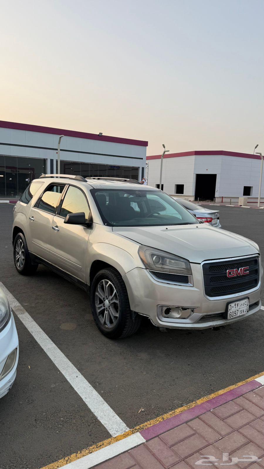 GMC Acadia 2016 Deluxe63621891670402112
