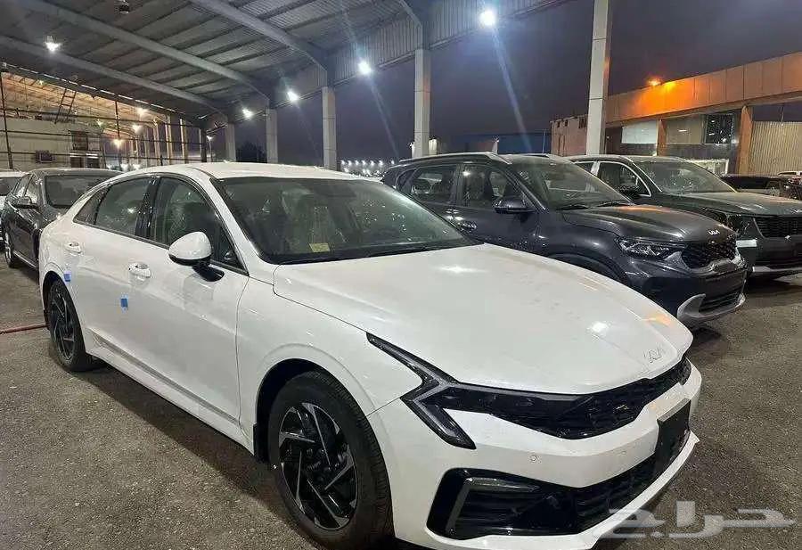 كيا K5 هايبرد GLS63654644073474111