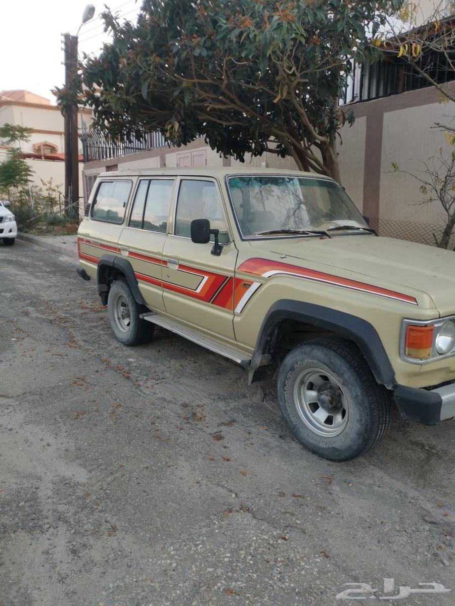 جيب لاندكروزر 198563618744086914112