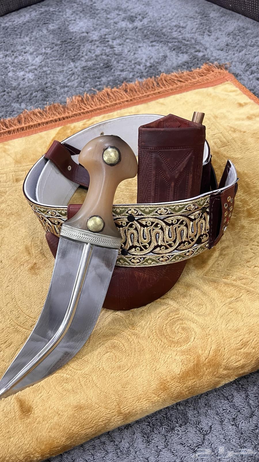 جنبية حك زراف63618871881601111