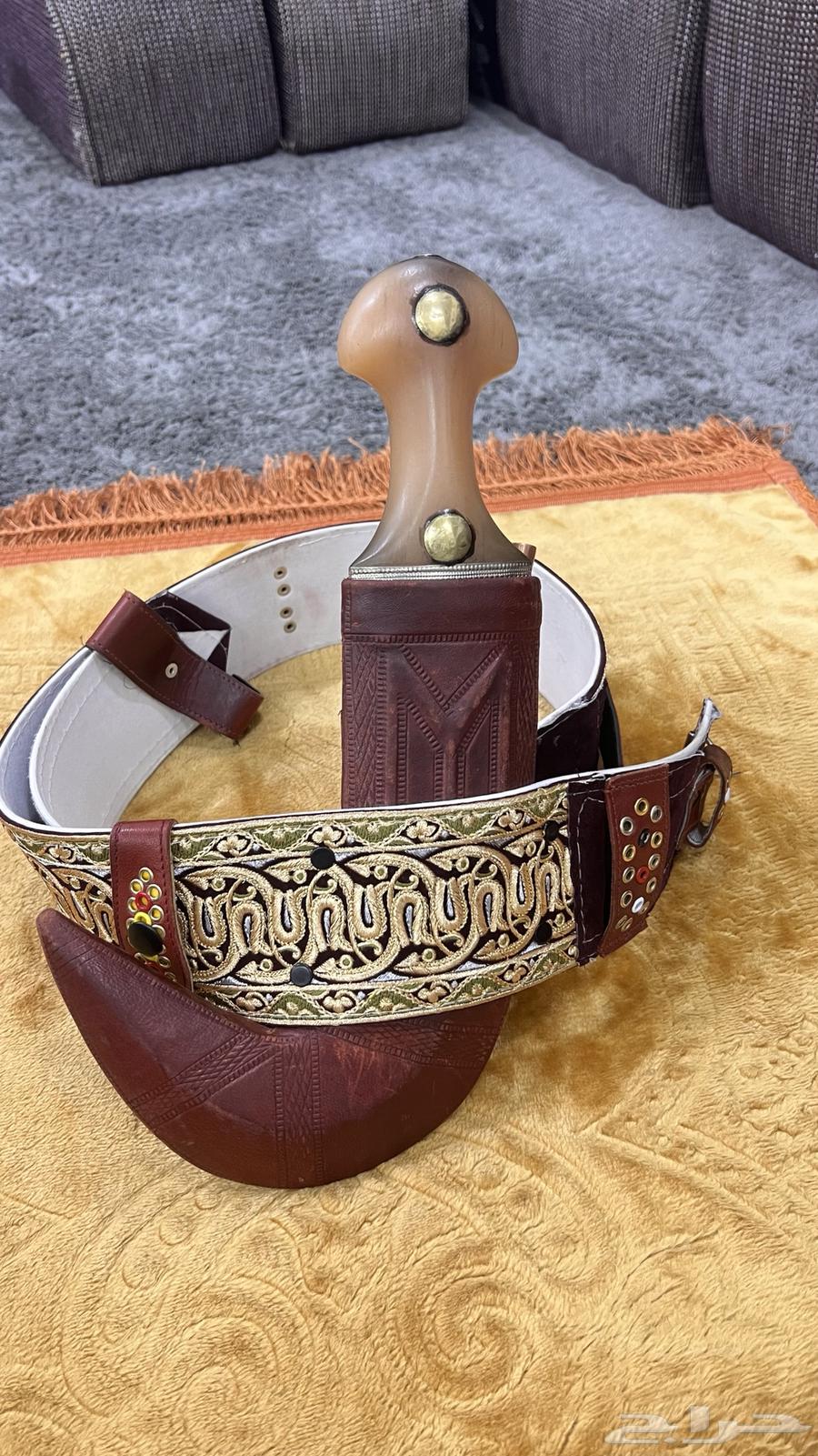 جنبية حك زراف63618871881601112