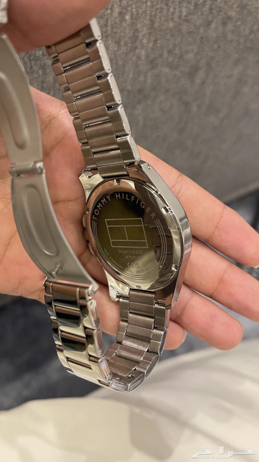New TOMMY watch63618772031234113