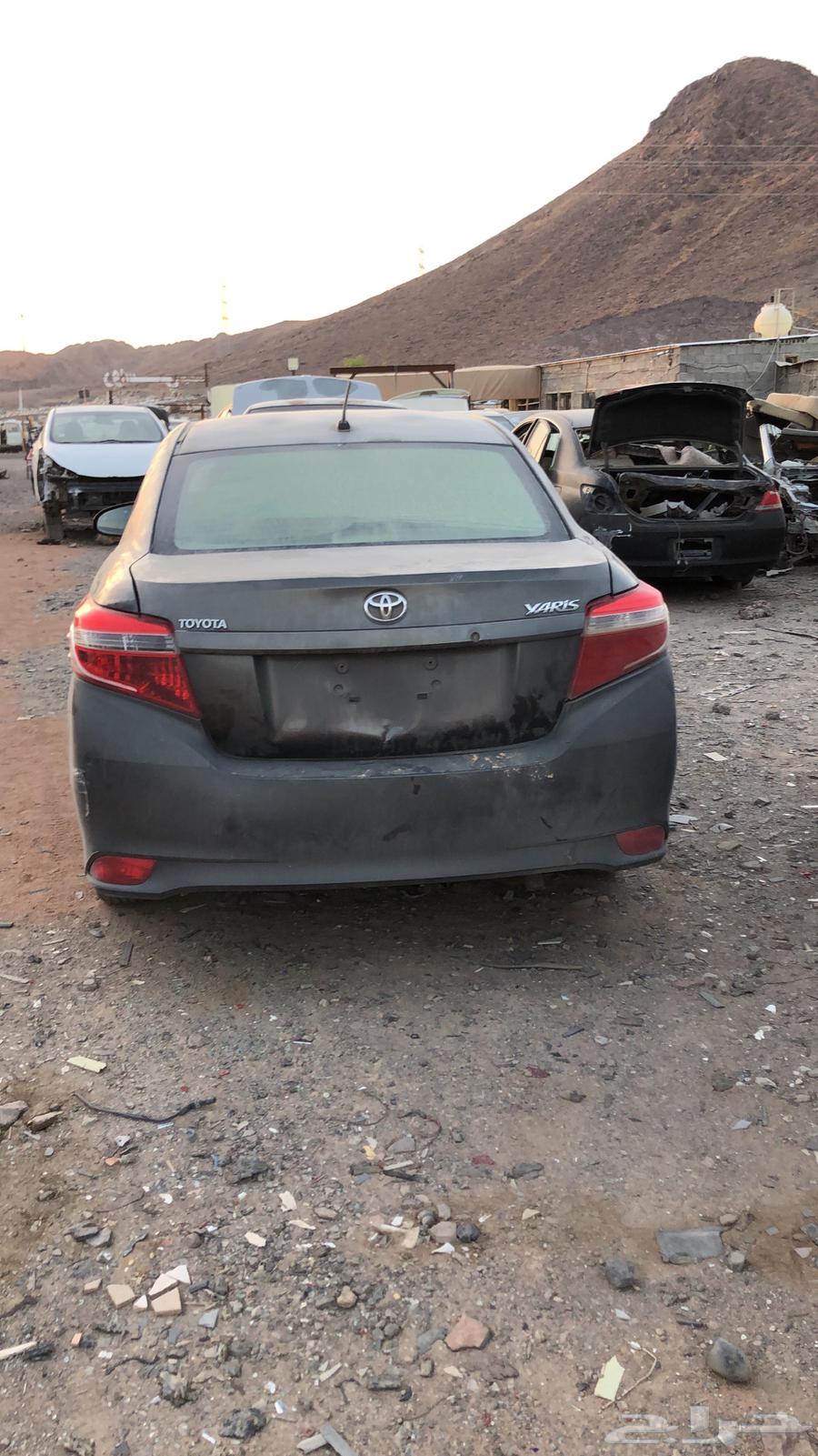 Yaris 2015 spare parts dismantling63654655895682110