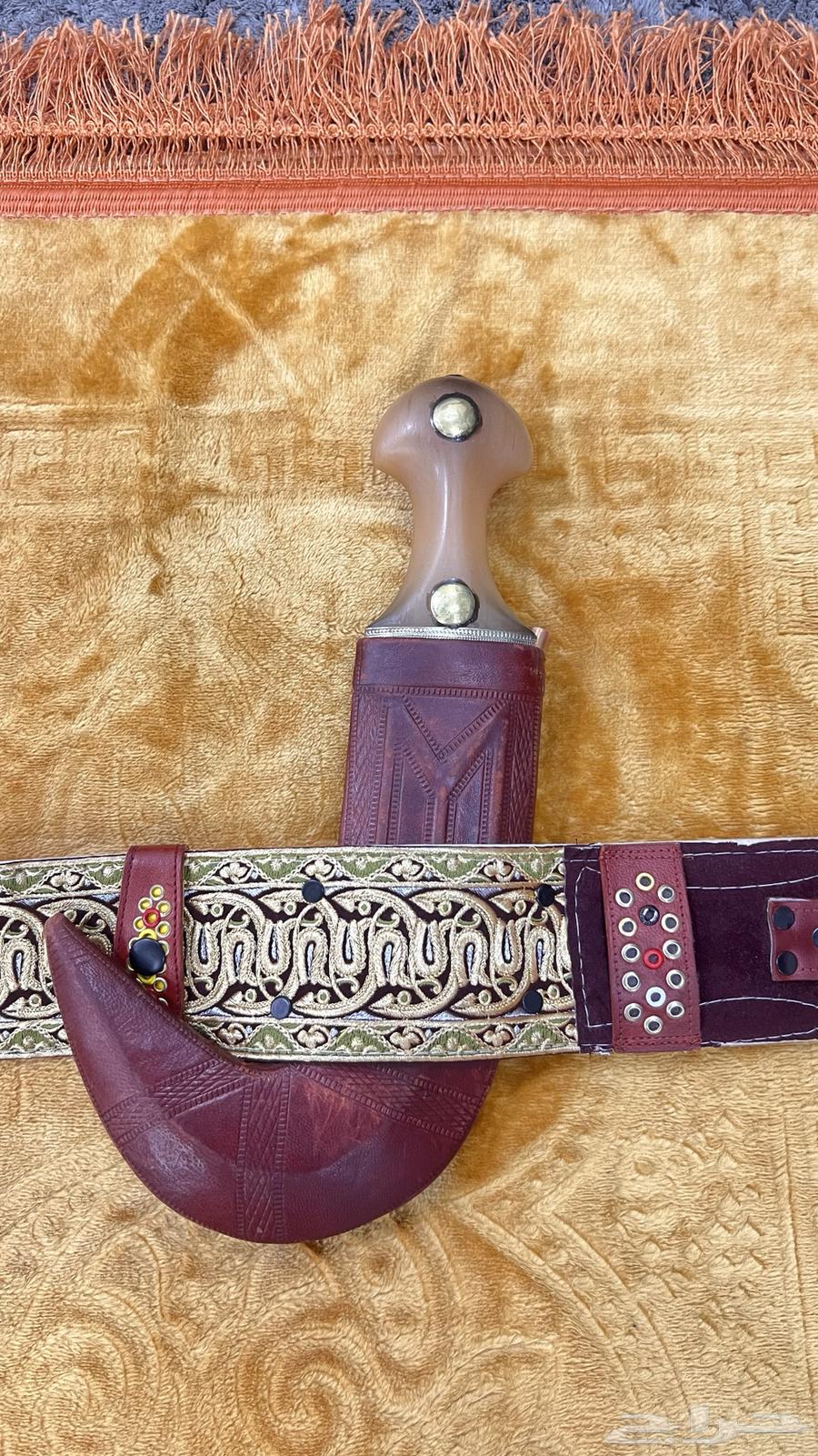 جنبية حك زراف63618871881601114