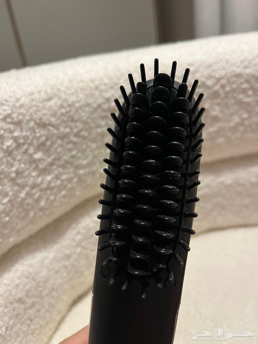 Hair straightening brush, clean and like new63618780645890113