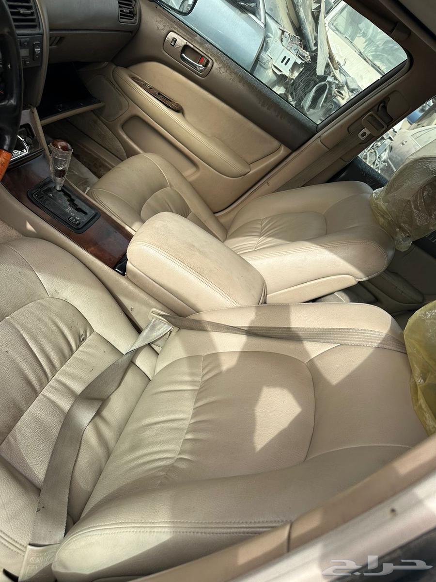 قطع تشليح للبيع لكزس 97 400Ls63654904301057111