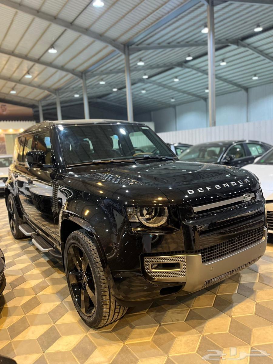 Defender 110 6 Cylinder 2025 at 420 inclusive of tax63654665110146110