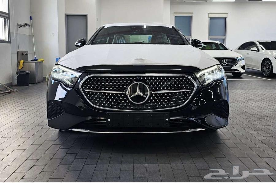 Mercedes E200 202563654898555649110