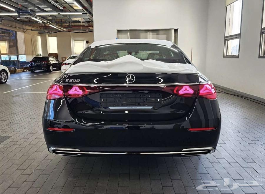Mercedes E200 202563654898555649114