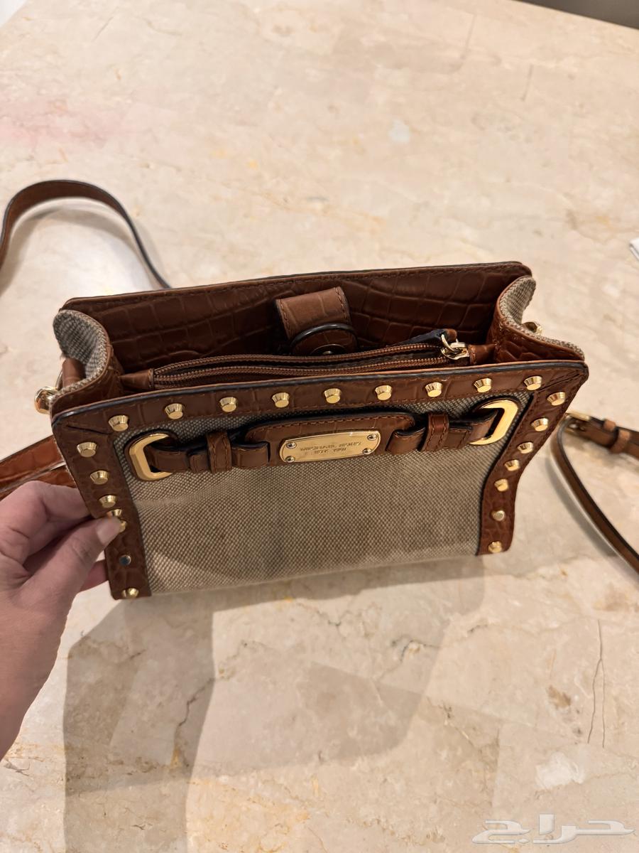 شنط جديده غير مستعمله micheal kors63618872723074112
