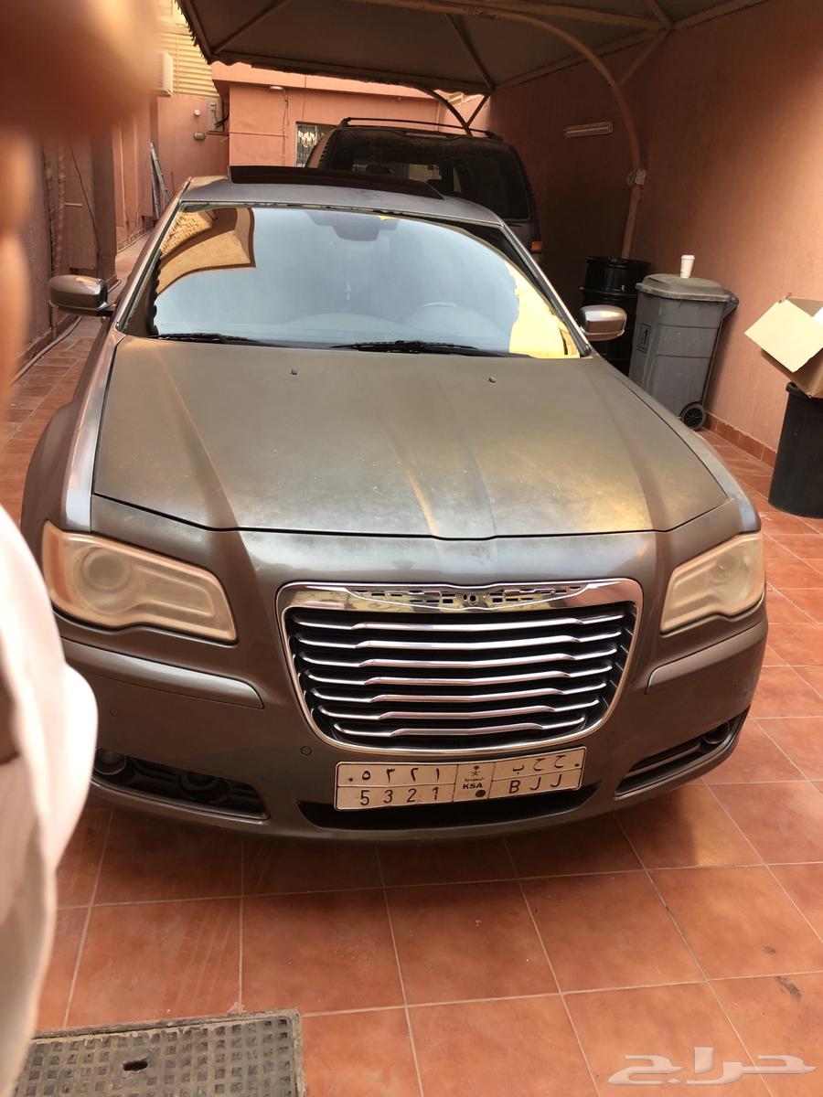 Chrysler 2012 Hemi 8 Cylinder63654666254211112