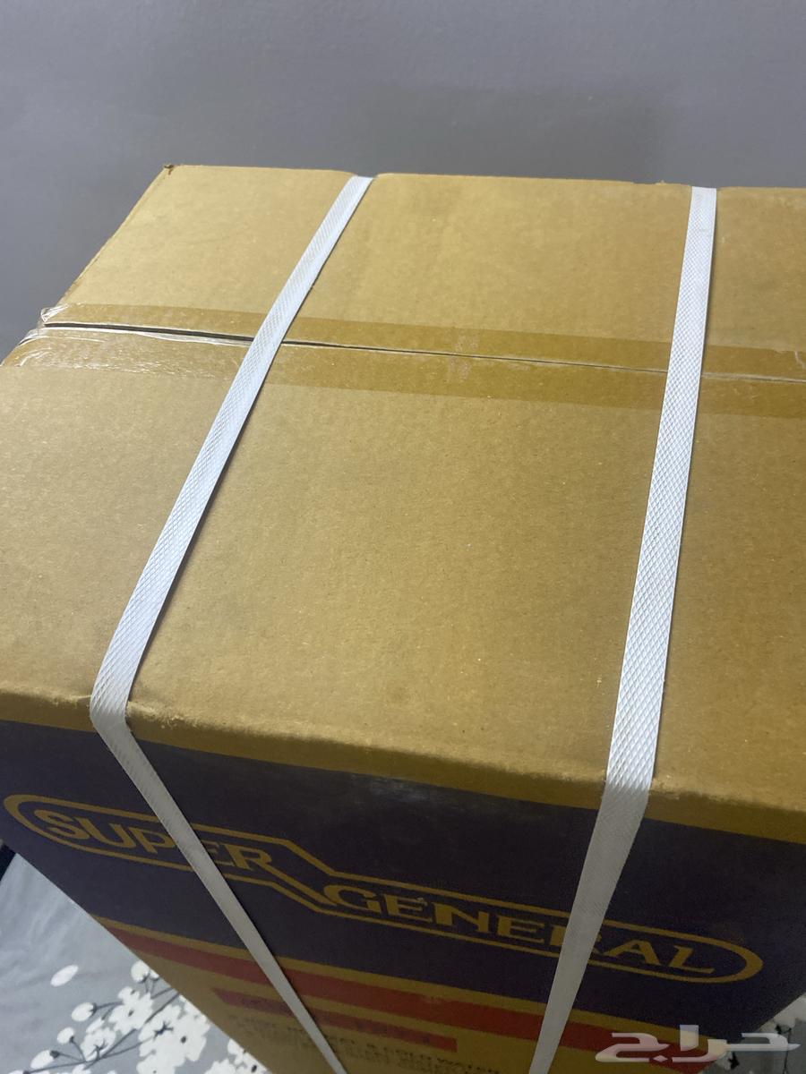 General cooler locked in its carton63618952209026113
