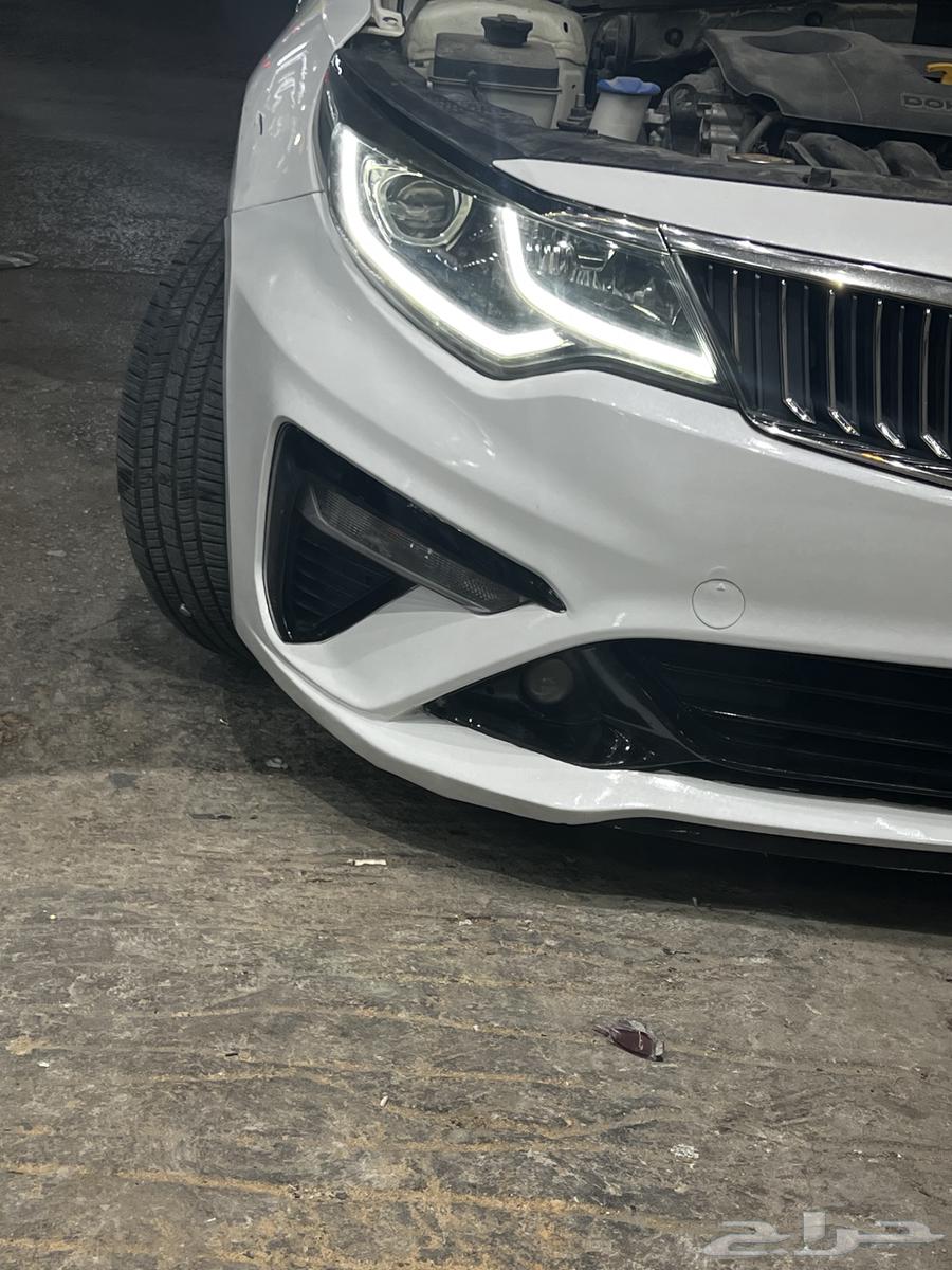 Daytime lights change63654907789443112