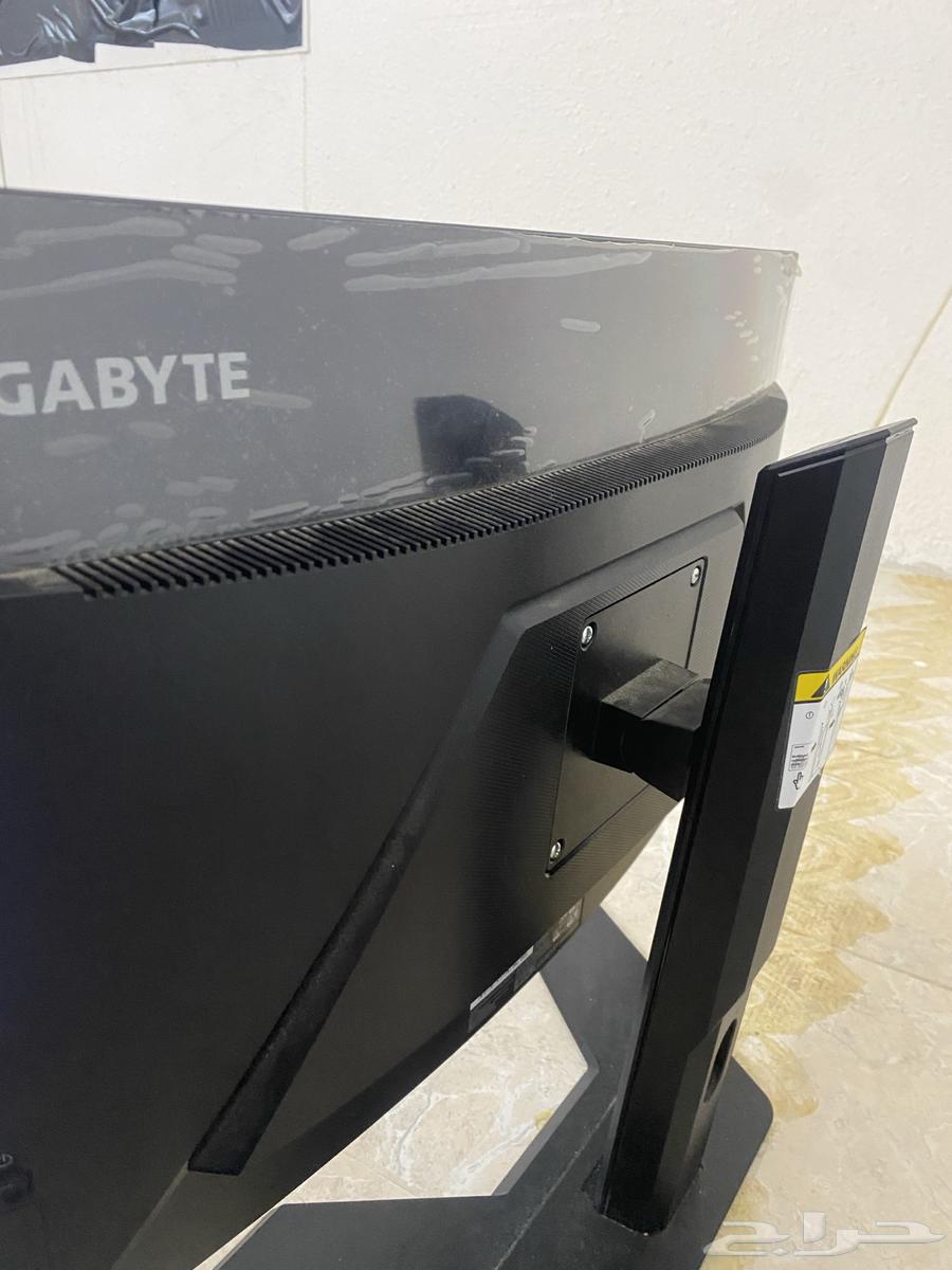 شاشه GIGABYTE63654649255299111